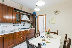 Гостиница Castello Ursino Balcony Apartment, Катания